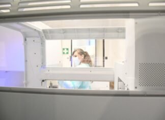 Laboratorium sprawdziło. W regionie mamy 5 różnych rodzajów koronawirusa – w tym odmianę brytyjską