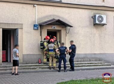 Pożar na ulicy Bibliotecznej / fot. 112Tychy.pl