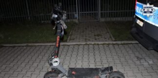 Hulajnoga elektryczna, którą uciekał 16-latek / fot. Tychy24.net