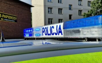 Okradali mieszkańców Tychów. Podawali się za pracowników administracji, tak wchodzili do lokali