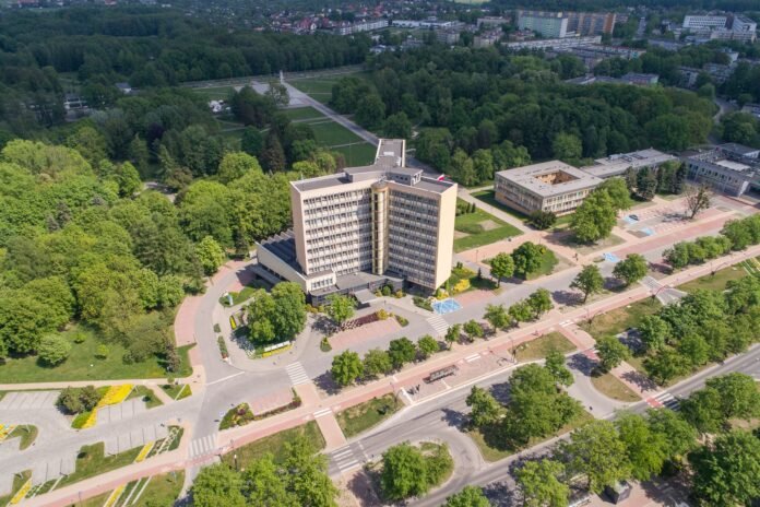 559368958_1237594231740226_9041946879698500554_n