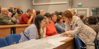 Spotkanie z mieszkańcami w sprawie inwestycji kolejowej / fot. Tychy24.net