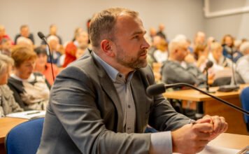 Radny zarzuca miastu „nienależytą staranność” i „rażące niezgodności”. Zapowiada skierowanie sprawy do WIOŚ Lukasz Drób / fot. Tychy24.net