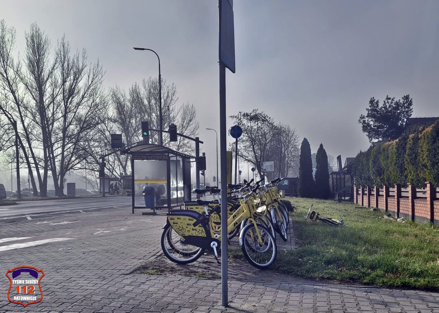 Tychy: Udana reanimacja przy przystanku autobusowym. Ludzie nie pozostali obojętni