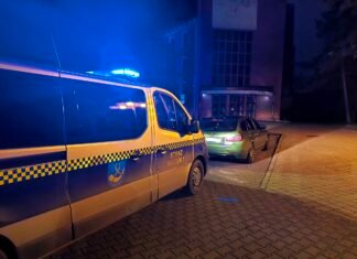 25-latek nie był w stanie równo prowadzić pojazdu w Tychach. Nie miał prawa jazdy, ale był pewien, że dobrze mu idzie