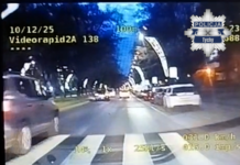 Kobieta wyprzedzała policjantów na przejściu dla pieszych w Tychach. Podczas akcji piętnującej takie zachowania