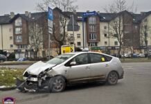 Tychy: Na skrzyżowaniu nie działała sygnalizacja. Zderzyły się dwa samochody