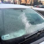 W Tychach dają mandaty za nieodśnieżone i oszronione pojazdy. Dwie kobiety ukarane