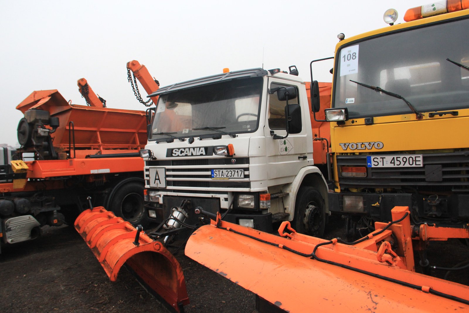 Na chodnikach i ulicach ślisko. Uważajcie. „Można zrobić sobie krzywdę”