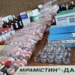 Nielegalne leki z Ukrainy trafiły do sprzedaży w Tychach. Zatrzymano mężczyznę