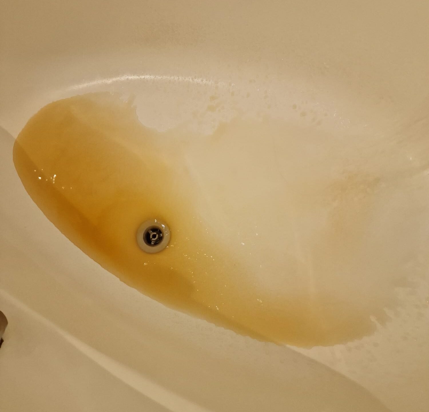 Mieszkańcy bez wody i bez informacji o awarii. Mówią o kompromitacji RPWIK Tychy