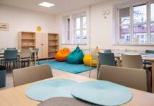 Pomoc w nauce, ciepły posiłek i zajęcia socjoterapeutyczne. Koniec remontu wyjątkowego miejsca dla dzieci i młodzieży w Tychach