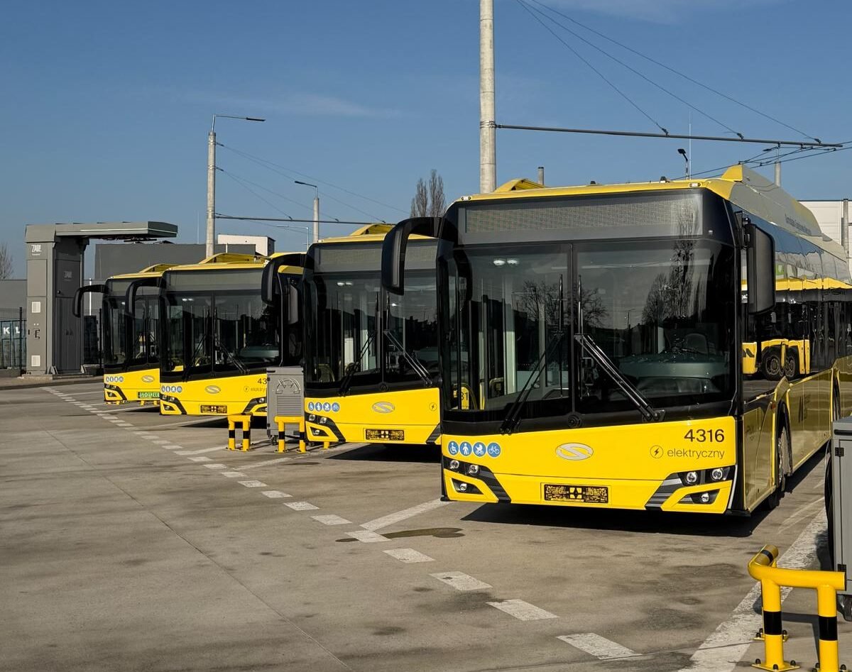 Kolejne autobusy elektryczne przyjechały do PKM Tychy. Mają już większość zamówienia