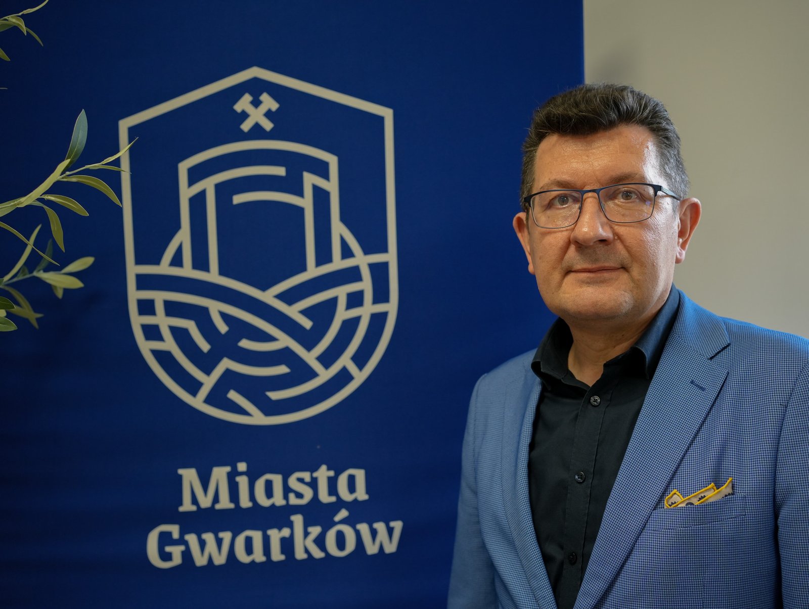 Miasta Gwarków kuszą unikatowymi zabytkami na skalę światową. Co warto zobaczyć? Rozmawiamy z Tomaszem Stemplewskim