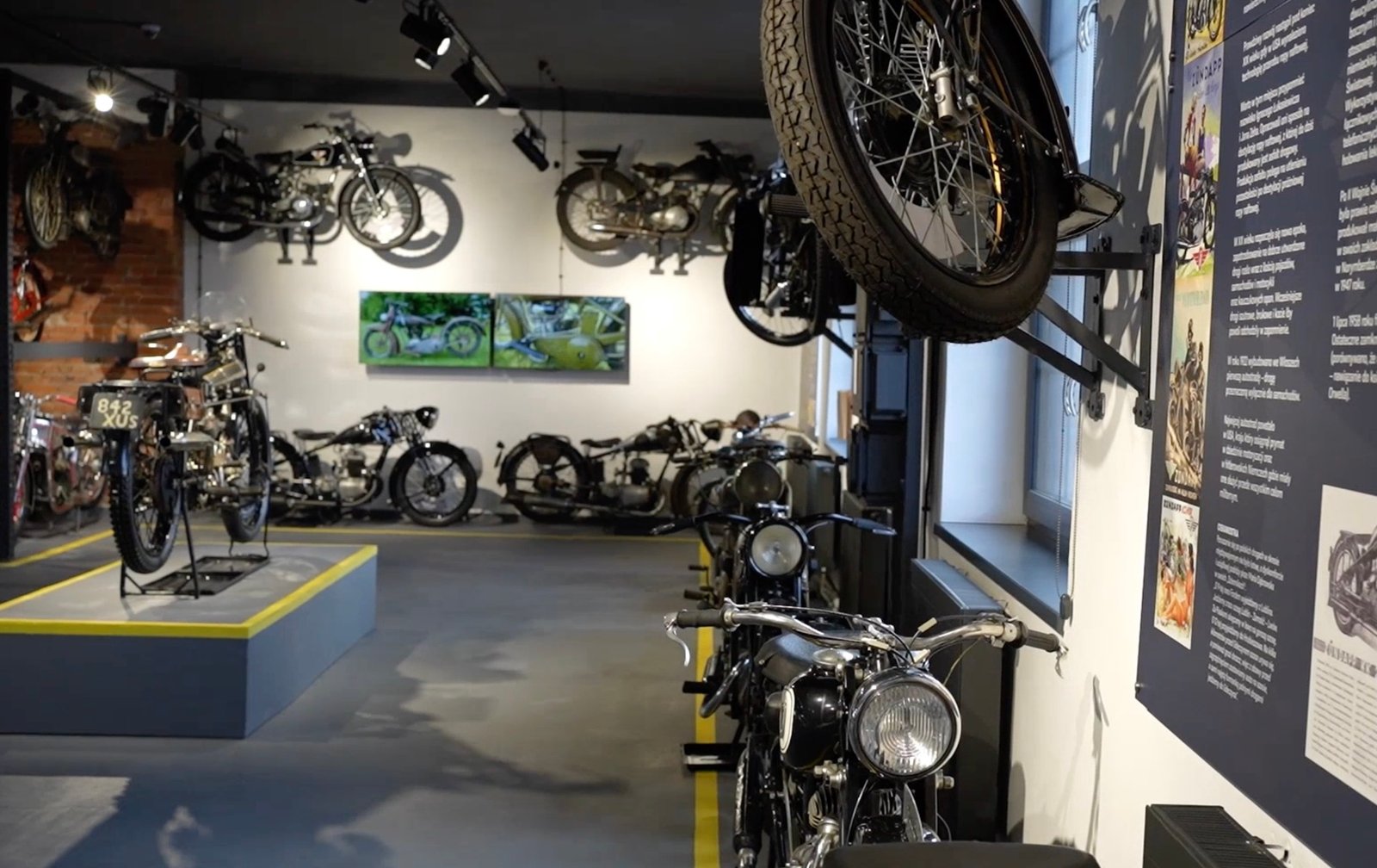 Ponad 700 eksponatów w Muzeum Motoryzacji. Co można zobaczyć w Tarnowskich Górach?