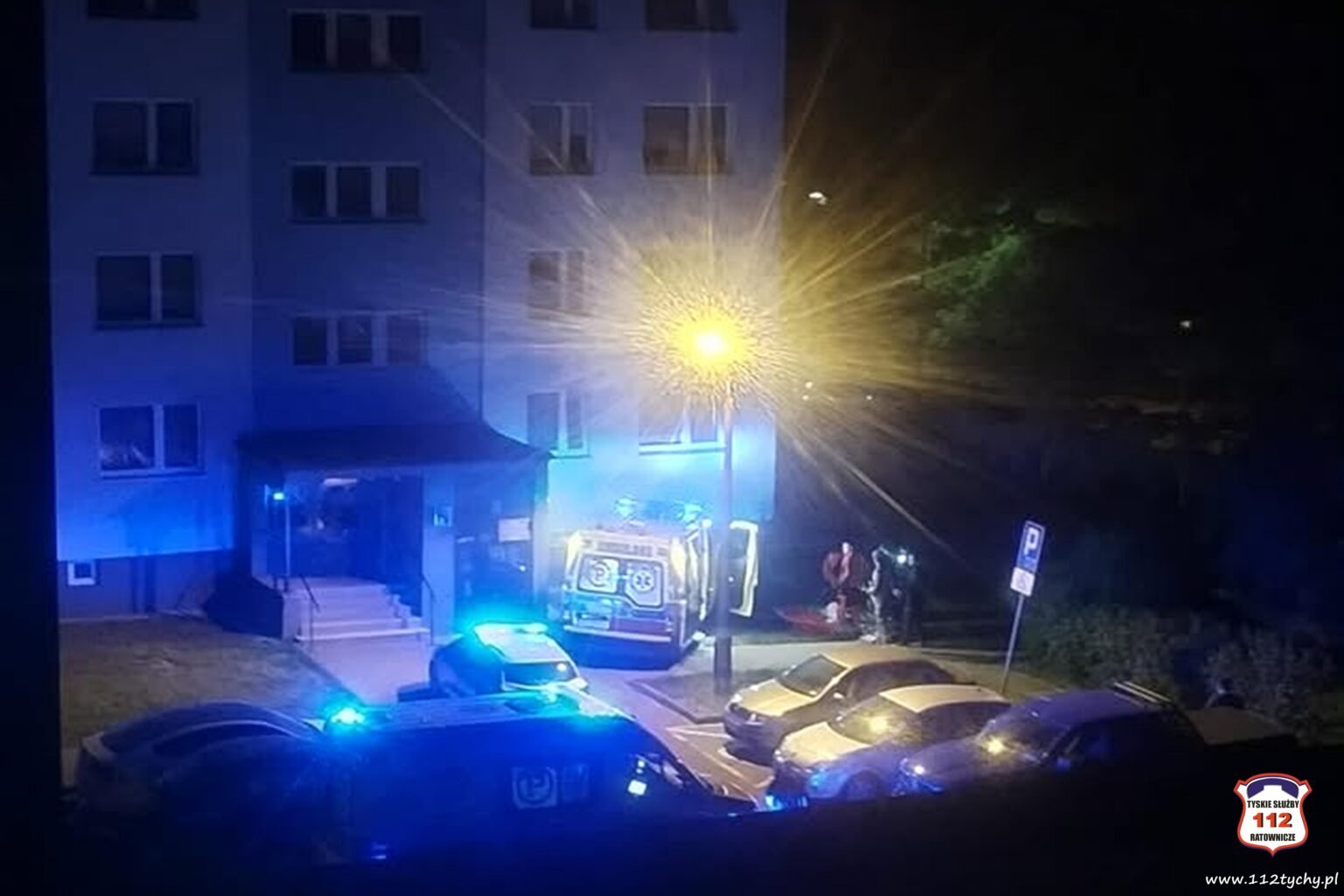 Tychy: 15-latka w ciężkim stanie trafiła do szpitala. Po upadku z wysokości