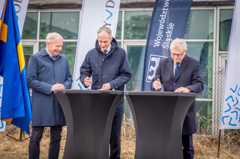 Podpisanie umowy na Hub Zielonej Gospodarki - marzec 2026 / fot. UM Tychy