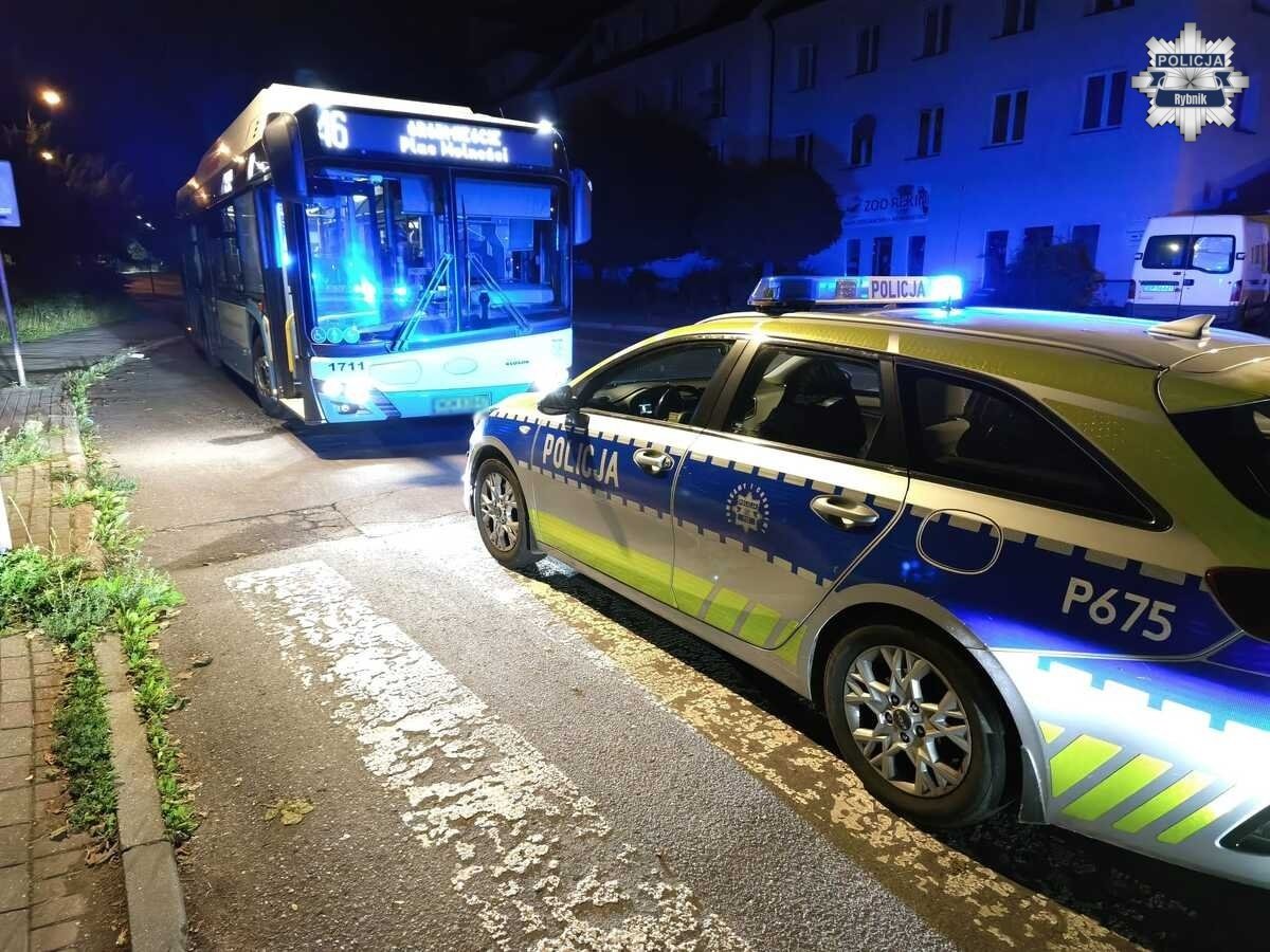 Awantura w autobusie / fot. Policja
