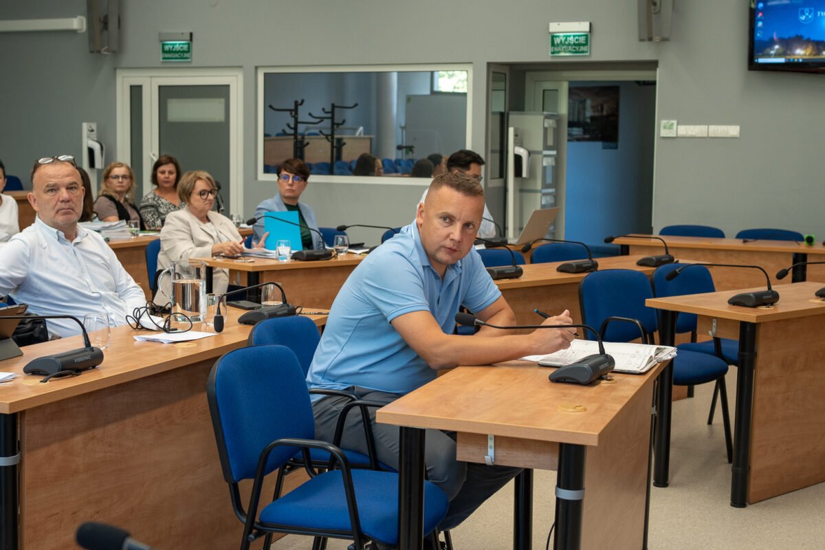 Radny Michał Kasperczyk, Komisja Gospodarki Przestrzennej i Infrastruktury / fot. Tychy24.net