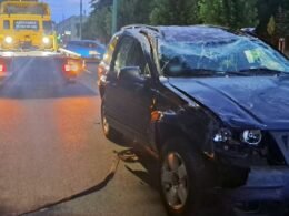 Dachowanie Jeepa na ulicy Edukacji / fot. 112Tychy.pl
