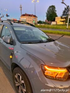 Samochód, z którym zderzył się 14-latek / fot. 112Tychy.pl