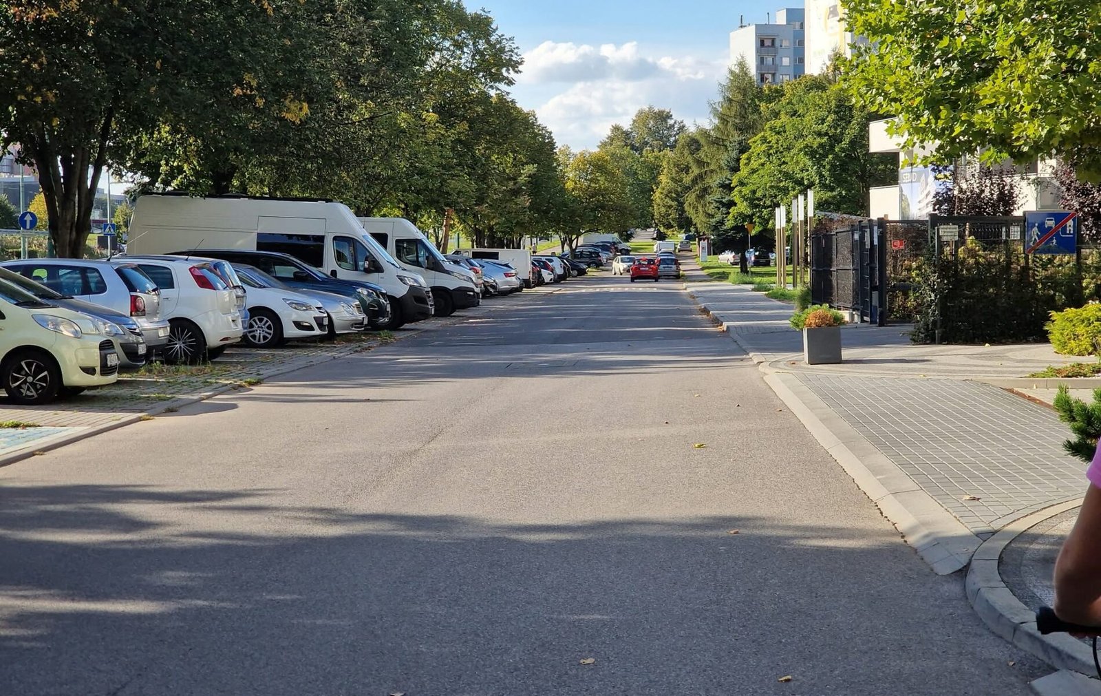 Parking przy al. Piłsudskiego / fot. Tychy24.net