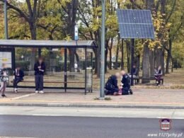 Zatrzymany mężczyzna na ul. Grota-Roweckiego / fot. 112Tychy.pl