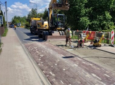Likwidacja wyniesionego przejścia dla pieszych na Glince / fot. MZUiM Tychy